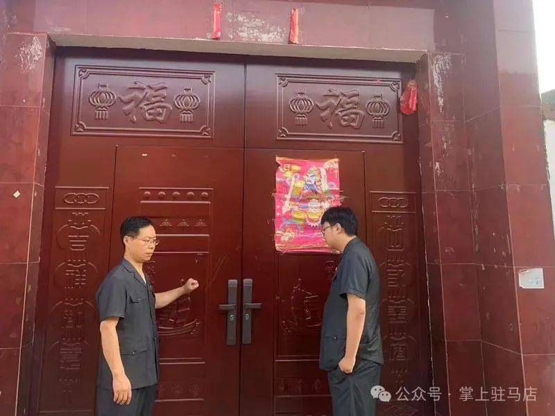 现场画面曝光！河南驻马店出动多名干警<strong></p>
<p>以太坊区块浏览器</strong>，多人被带走！