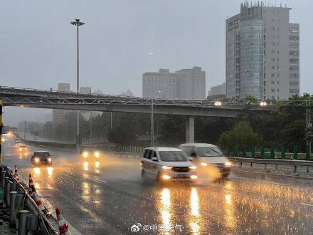 北京七区已现暴雨或大暴雨 早高峰城区及北部地区仍有明显降雨 注意出行安全<strong></p>
<p>挖以太坊</strong>！