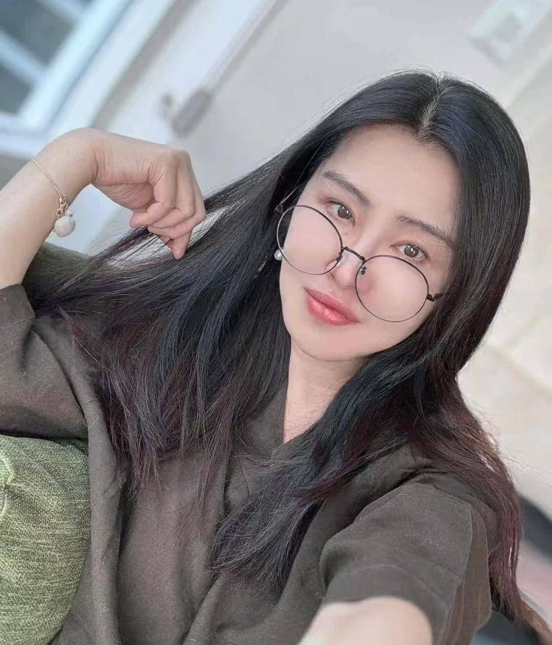 从“白幼瘦”到“气血感”<strong></p>
<p>挖以太坊</strong>，审美标准终于“健康”了？