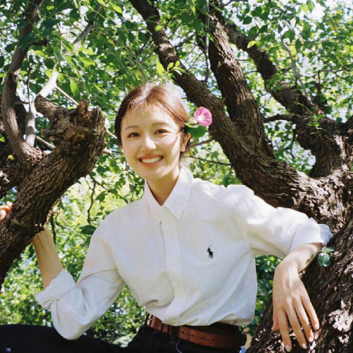 从“白幼瘦”到“气血感”<strong></p>
<p>挖以太坊</strong>，审美标准终于“健康”了？