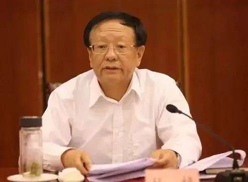 受贿8191万余元<strong></p>
<p>以太坊钱包</strong>，70岁副部级“老虎”杜梓一审被判15年
