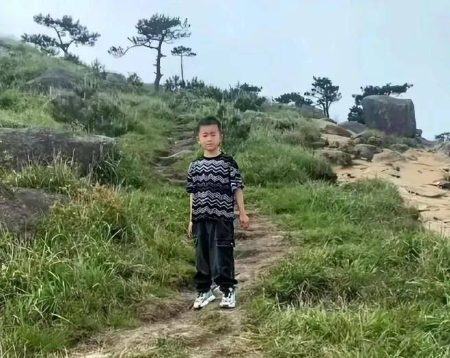 自闭儿失踪后续<strong></p>
<p>区块链</strong>，家长行为惹质疑，救援队员发声，一切早有迹象
