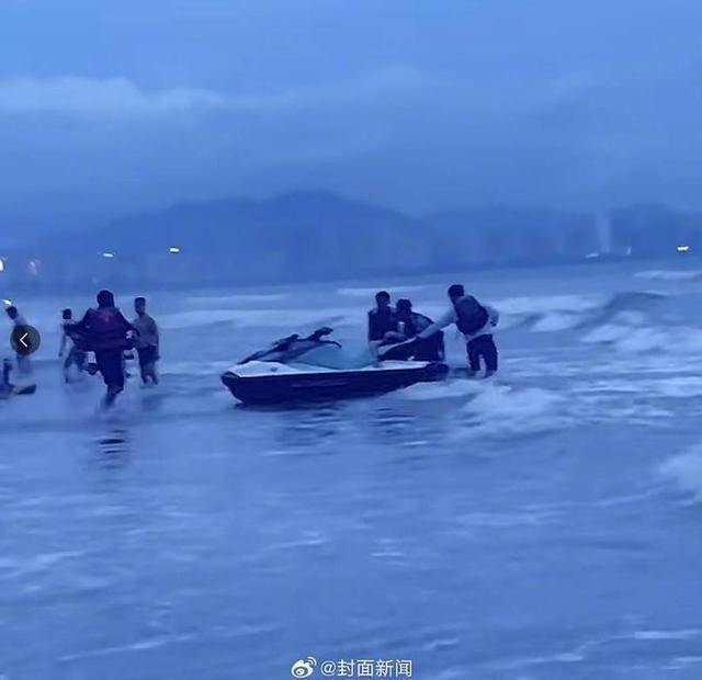 男子三亚游泳溺水 妻子崩溃大哭：喊<strong></p>
<p>以太坊币行情</strong>他不要去他非要去