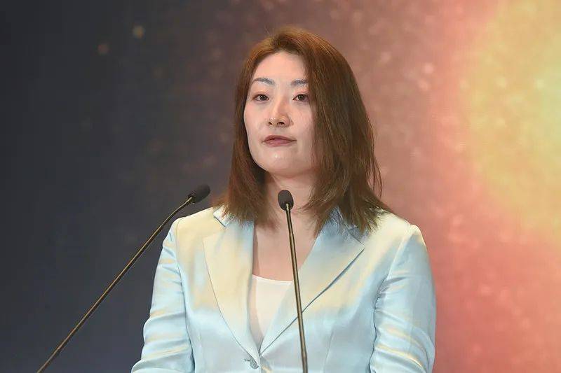 专访宗馥莉：<strong></p>
<p>以太坊币行情</strong>我不会因为风波改变方向