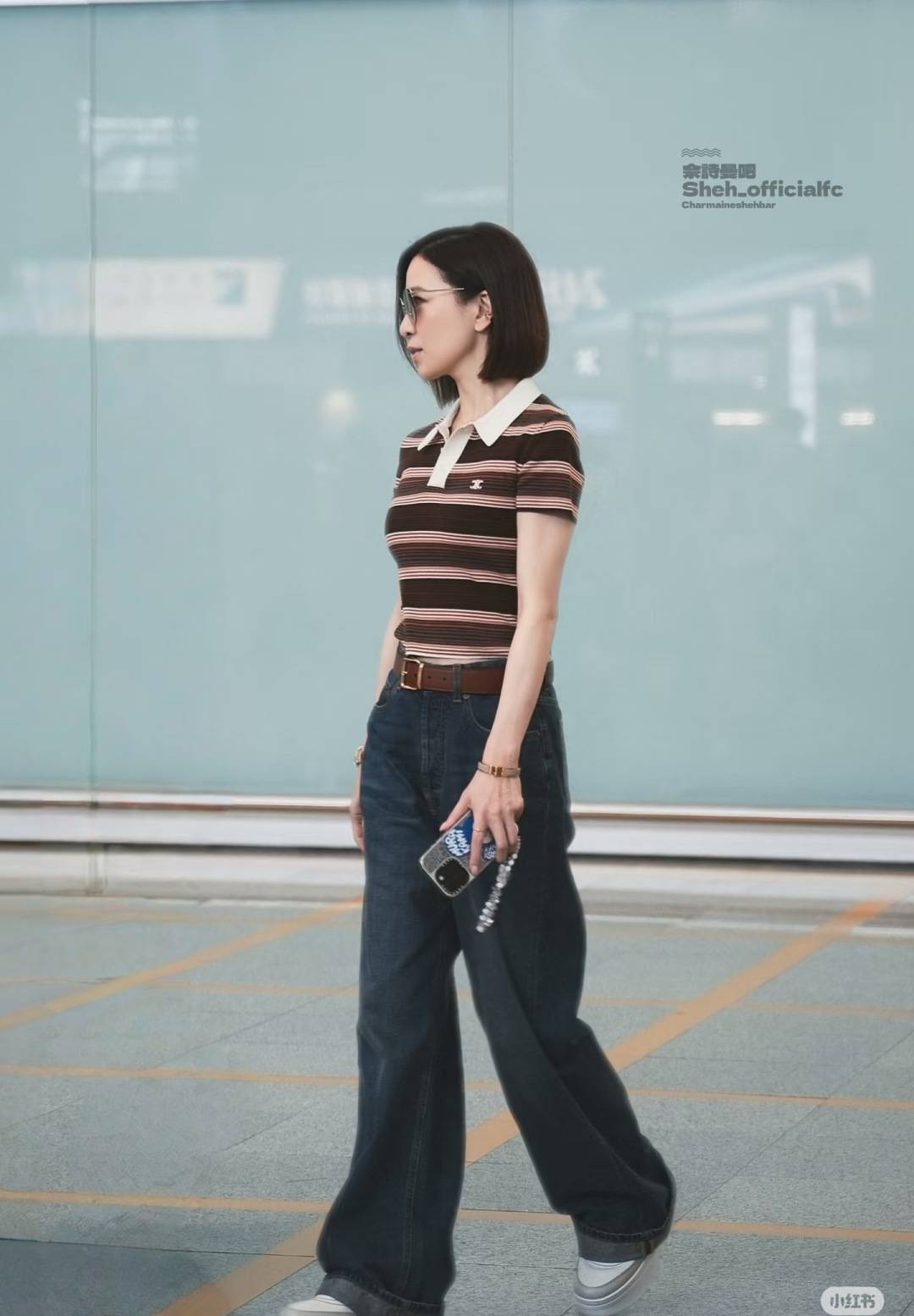 50岁佘诗曼机场街拍秀蛮腰身材绝了<strong></p>
<p>eth以太坊</strong>！王心凌同样穿法重返18岁