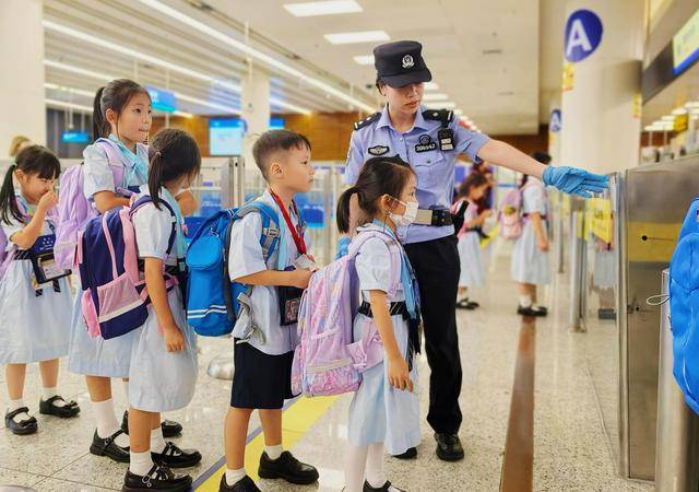 深港跨境学童开学了<strong></p>
<p>eth以太坊</strong>，刷指纹10秒快捷通关
