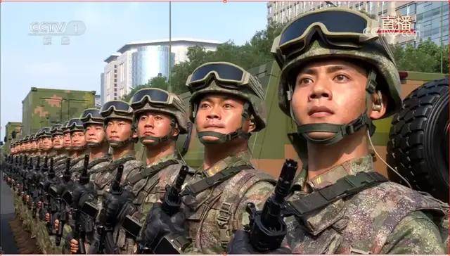 不装了<strong></p>
<p>以太坊私链</strong>！一口气看完九三大阅兵武器装备！谁说我们一个也不认识？