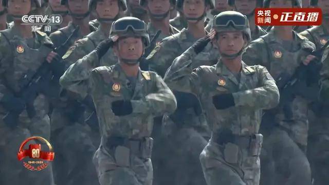 不装了<strong></p>
<p>以太坊私链</strong>！一口气看完九三大阅兵武器装备！谁说我们一个也不认识？