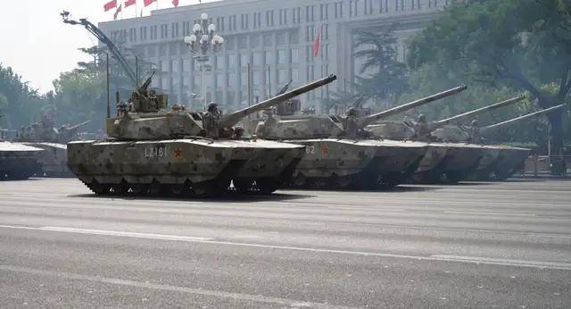 不装了<strong></p>
<p>以太坊私链</strong>！一口气看完九三大阅兵武器装备！谁说我们一个也不认识？