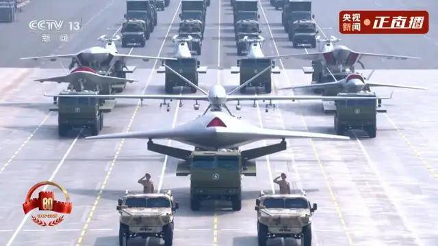 不装了<strong></p>
<p>以太坊私链</strong>！一口气看完九三大阅兵武器装备！谁说我们一个也不认识？