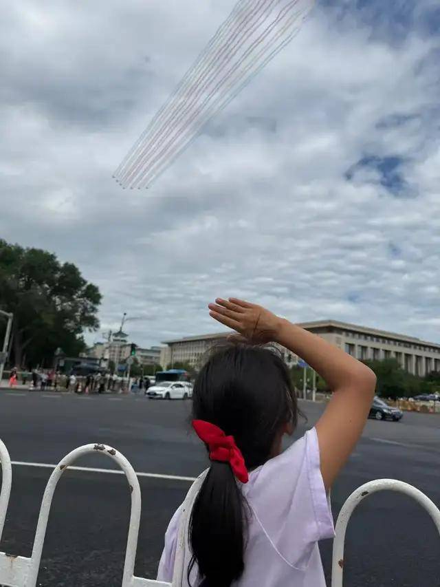 不装了<strong></p>
<p>以太坊私链</strong>！一口气看完九三大阅兵武器装备！谁说我们一个也不认识？