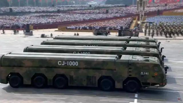 100式坦克<strong></p>
<p>以太坊私链</strong>？红旗-29？东风-61？九三阅兵都有哪些亮点？