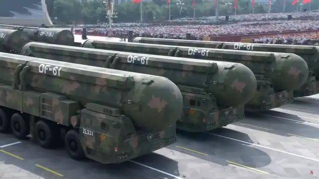 100式坦克<strong></p>
<p>以太坊私链</strong>？红旗-29？东风-61？九三阅兵都有哪些亮点？