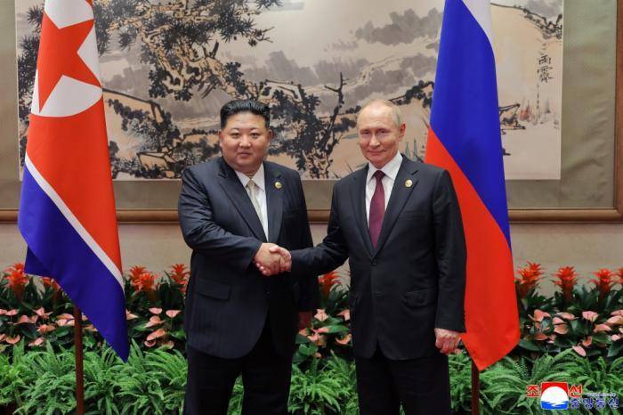 金正恩普京北京会晤细节披露<strong></p>
<p>以太坊平台</strong>，金正恩：将一如既往支持俄军