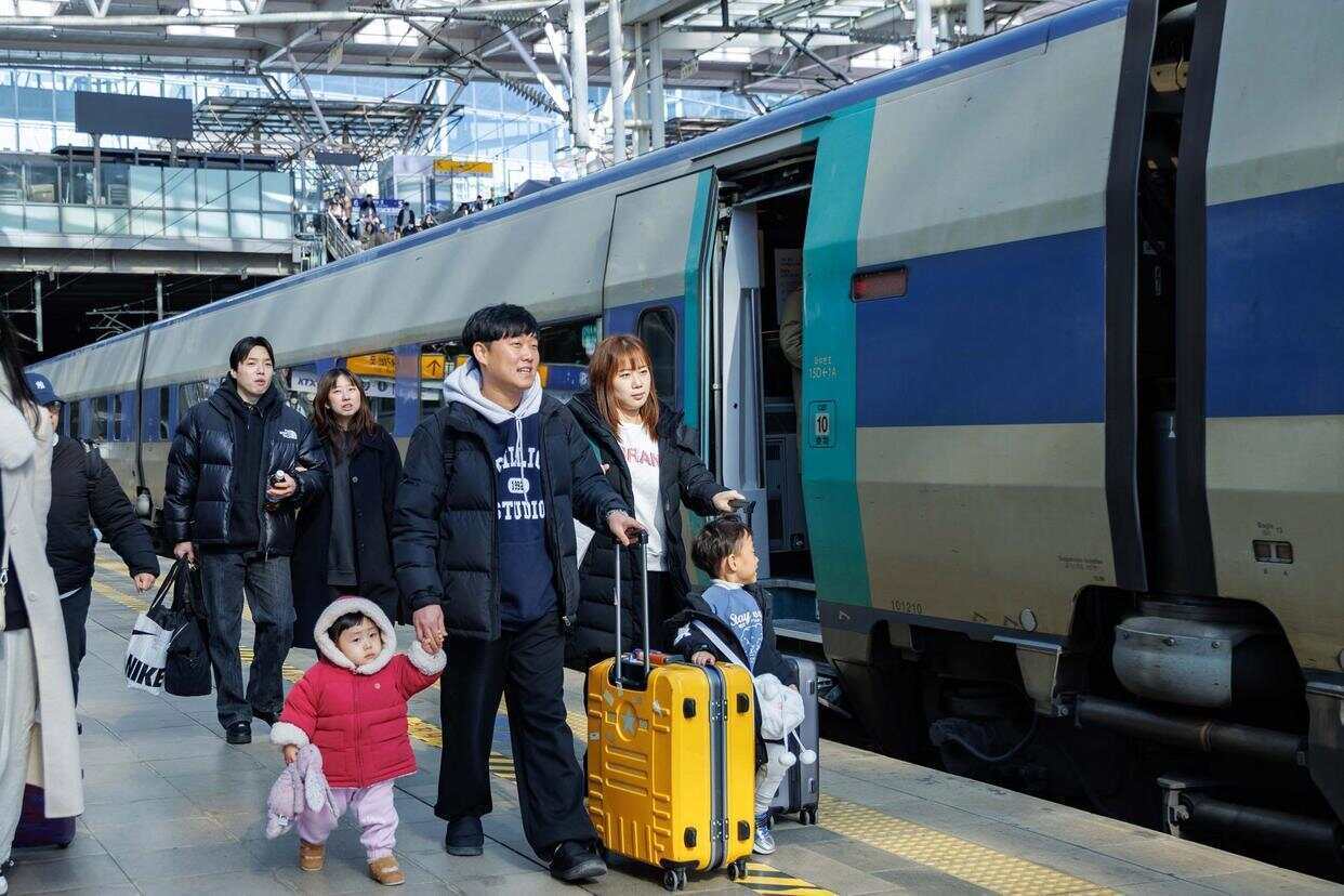 韩国人口萎缩<strong></p>
<p>以太坊行情</strong>，中小学班级人数为何不减反增?