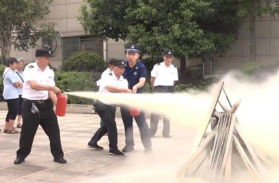 8分钟大逆转！网友：太帅了<strong></p>
<p>以太坊行情</strong>，申请和这26位“大侠”做邻居！