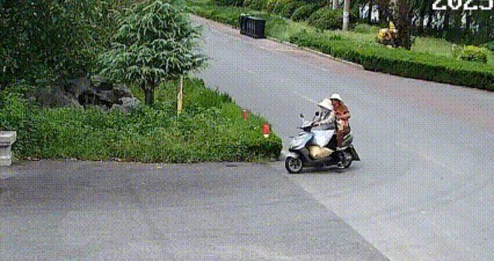 400斤<strong></p>
<p>以太坊矿池</strong>，两人多次偷猕猴桃自己吃，被济南警方抓获