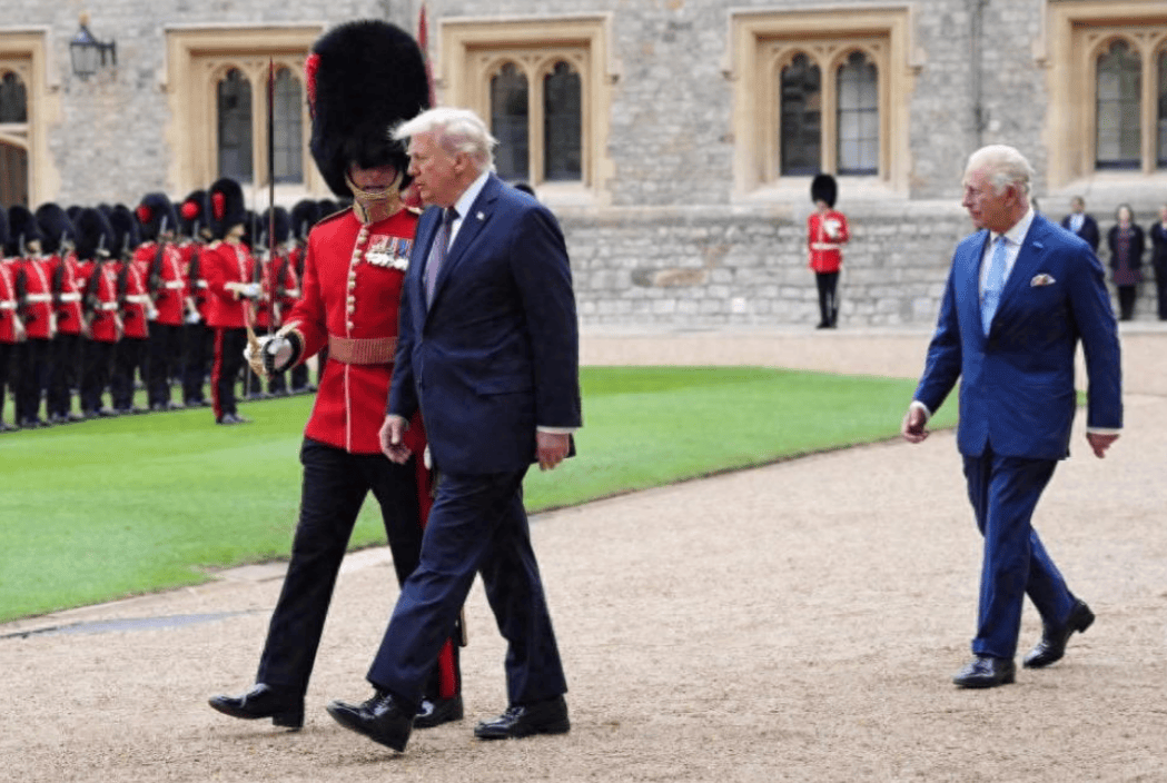 特朗普万万不会想到<strong></p>
<p>以太坊走势</strong>,他冒着生命危险访英,斯塔默却还给了他一巴掌