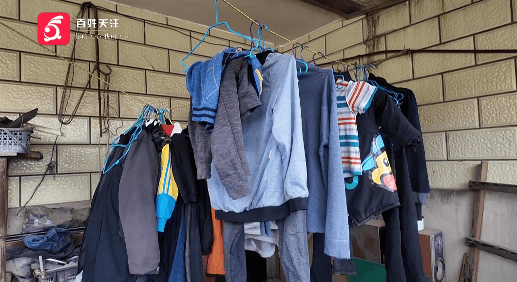 心酸!12岁男孩“独居”贵阳一安置房内<strong></p>
<p>以太坊走势</strong>,父亲回应:迫于无奈,因为……