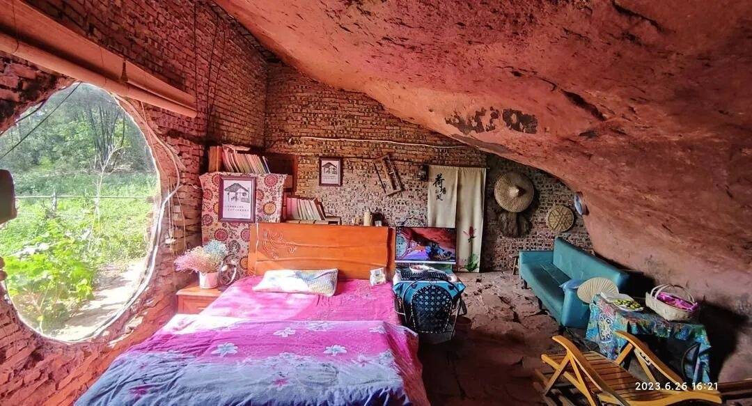 35岁男子欠债35万崖下洞居5年<strong></p>
<p>以太坊走势</strong>，水电气三通，月花数百，负责人称无规定明确禁止此行为