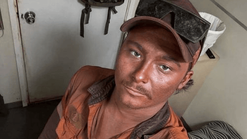 23岁澳大利亚1米78男子淹死在印尼1米5深泳池<strong></p>
<p>以太坊钱包地址</strong>，遗体送回国心脏丢失，出现多处割伤和瘀痕