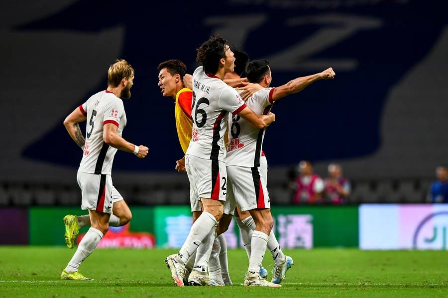 中超争冠形势明朗:国安已经掉队<strong></p>
<p>以太坊钱包地址</strong>,申花希望渺茫,蓉城领先海港半个身位