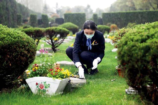 “大平层墓地”<strong></p>
<p>以太坊钱包地址</strong>,卖不动了