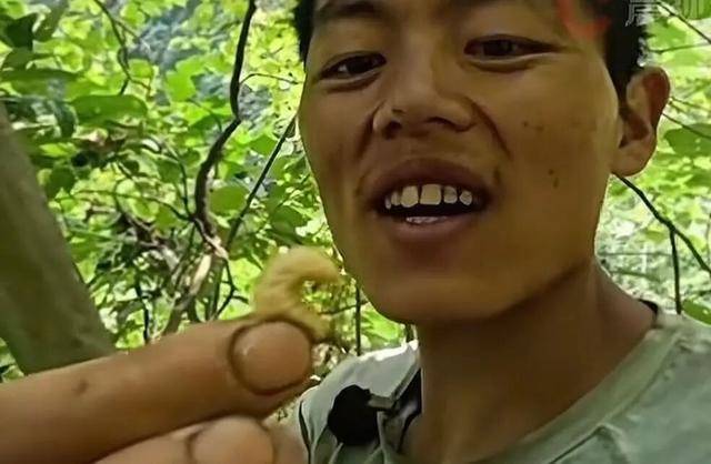 90后杨东东夺得荒野求生挑战赛冠军<strong></p>
<p>以太坊技术</strong>,每顿饭都会吃点老鼠,获10万奖金,比赛前后对比照曝光