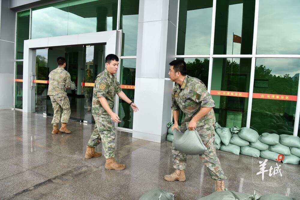 台风就是命令<strong></p>
<p>以太坊技术</strong>！广东省军区官兵和民兵严阵以待