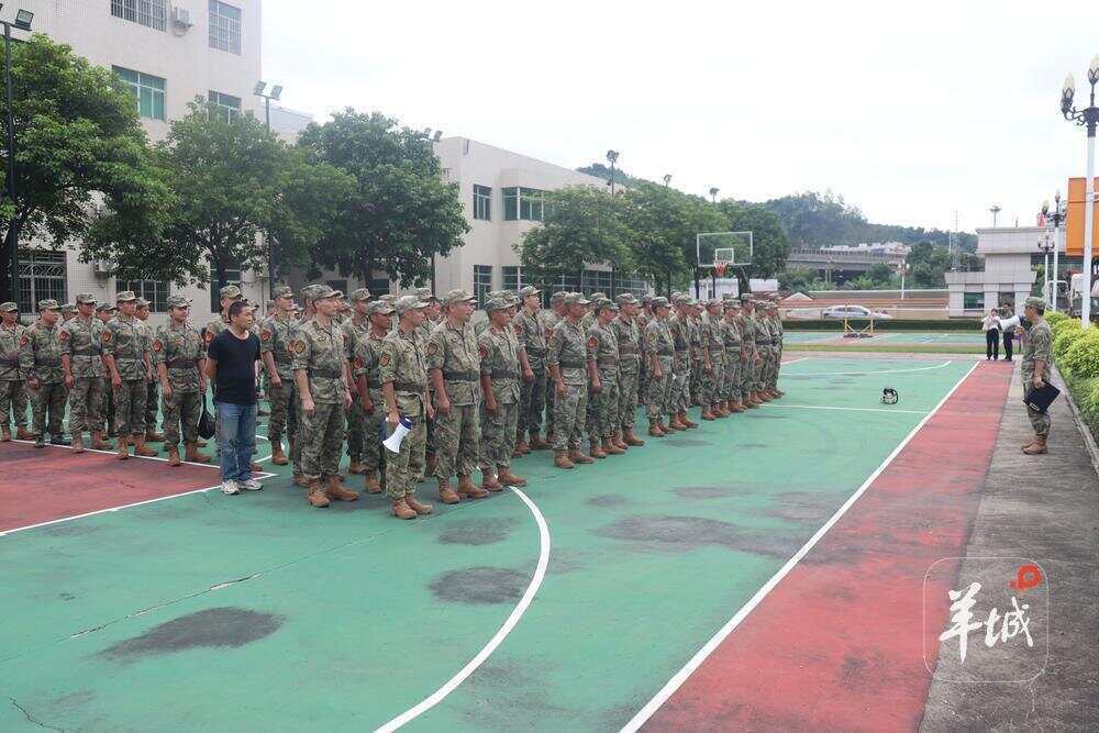 台风就是命令<strong></p>
<p>以太坊技术</strong>！广东省军区官兵和民兵严阵以待