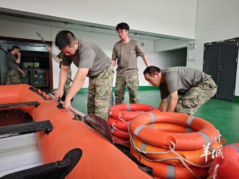 台风就是命令<strong></p>
<p>以太坊技术</strong>！广东省军区官兵和民兵严阵以待