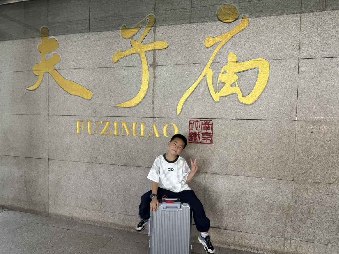 全杭州的娃都出动了？这是刚刚的火车东站<strong></p>
<p>以太坊贸易</strong>！秋假大军即将席卷全国