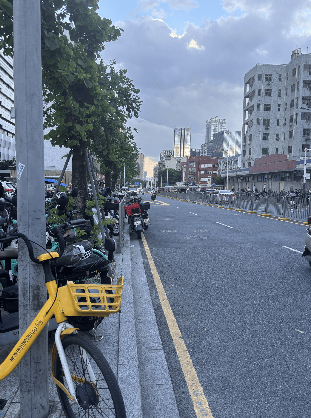 深圳一医院门口被指“举步维艰”<strong></p>
<p>以太坊贸易</strong>！整治后记者实探:仍很堵