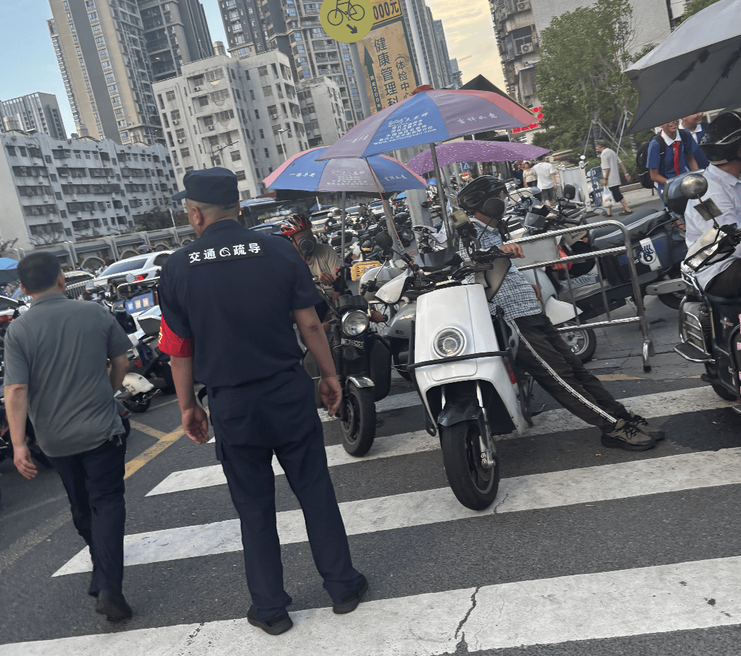 深圳一医院门口被指“举步维艰”<strong></p>
<p>以太坊贸易</strong>！整治后记者实探:仍很堵