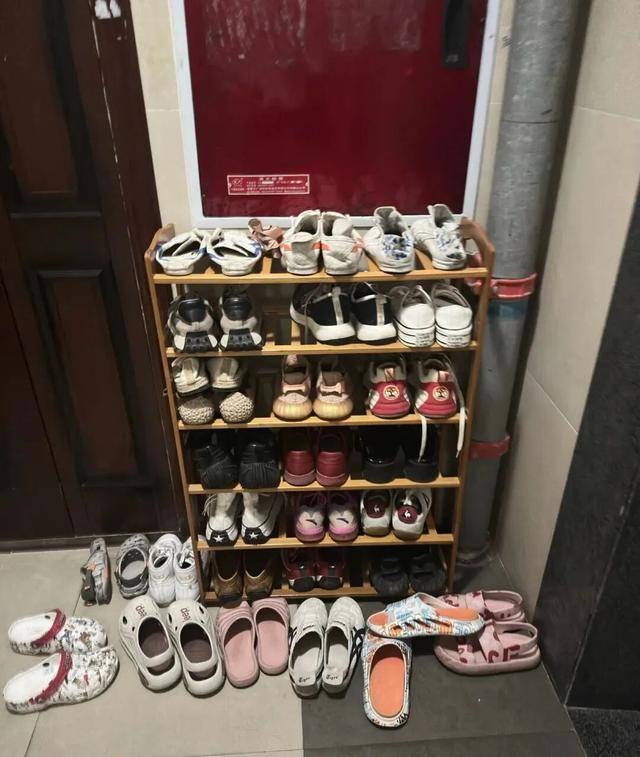 物业“不让门口放鞋子”<strong></p>
<p>以太坊ICO</strong>，门口放鞋柜违法吗？