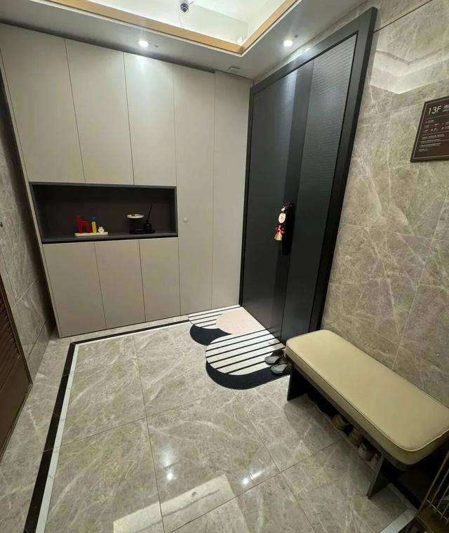 物业“不让门口放鞋子”<strong></p>
<p>以太坊ICO</strong>，门口放鞋柜违法吗？