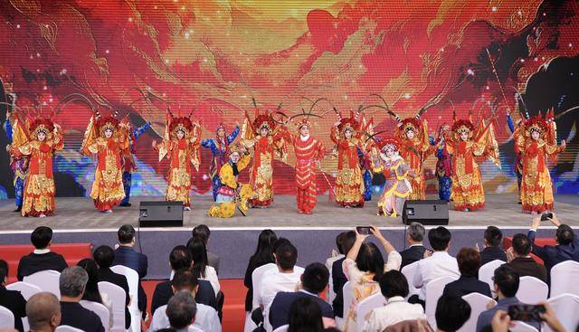 第九届中国戏曲文化周开幕<strong></p>
<p>以太坊ICO</strong>，北京园博园化身戏曲百花园