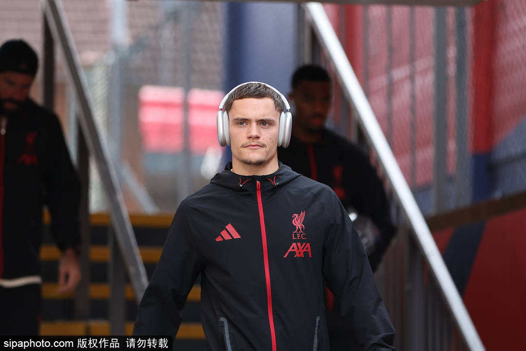 观战台：巴萨火拼巴黎+皇马远征 拜仁冲击开局九连胜