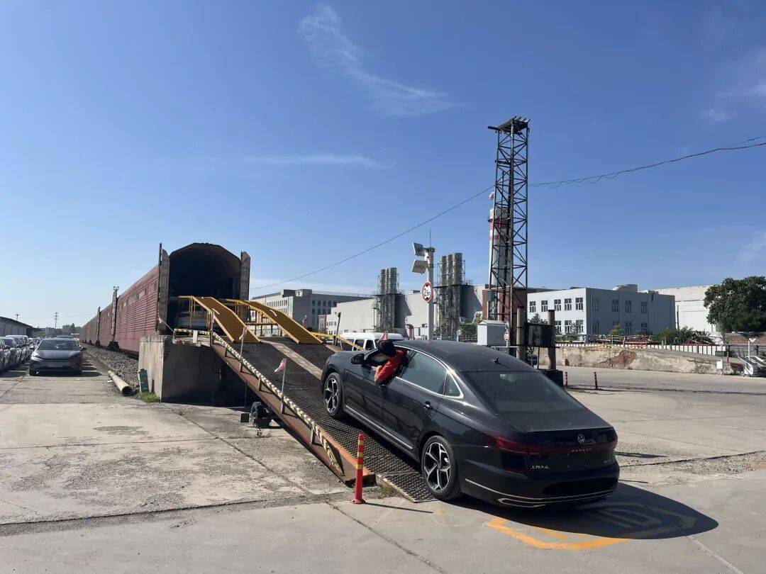 想自驾游又怕远<strong></p>
<p>ico以太坊</strong>？北京已开通29个城市火车托运汽车线路——