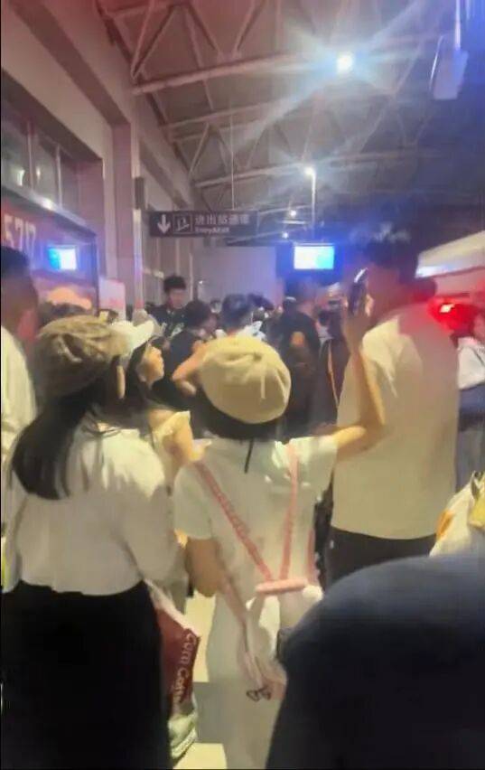 大连地铁发生故障停运一小时<strong></p>
<p>以太坊交易平台</strong>，目击者称看到120和警车，工作人员否认列车和人相撞，故障原因在落实中