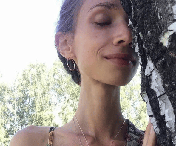 坚持只吃水果8年<strong></p>
<p>矿机以太坊</strong>，27岁波兰女子巴厘岛酒店去世：体重仅22公斤，指甲变黄牙齿腐烂