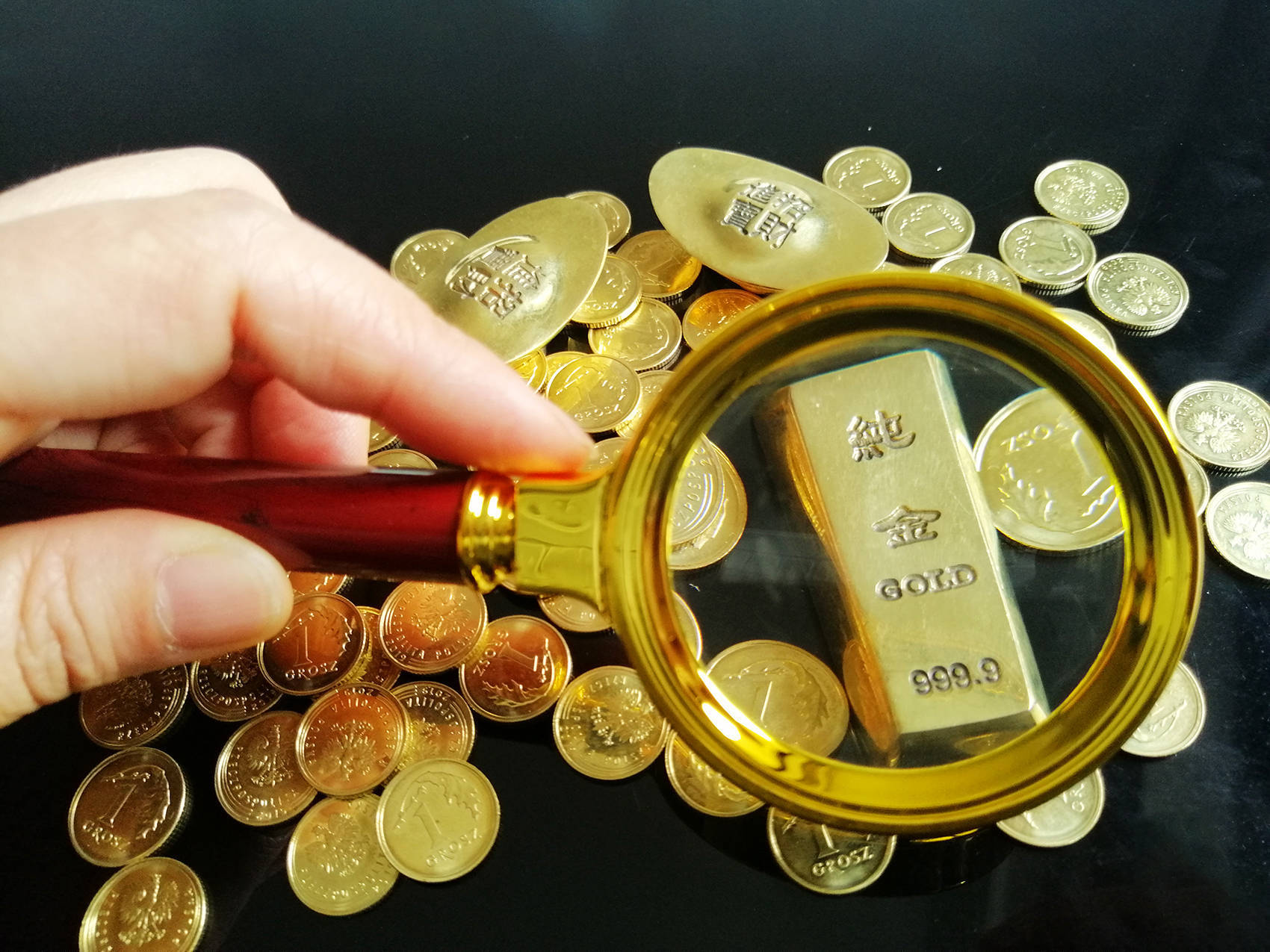 国际金价<strong></p>
<p>矿机以太坊</strong>，再创历史新高！消费者：从今年年中一直观望到十一，没想到越等越贵！机构：仍上涨空间