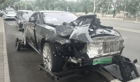 比亚迪车主多处骨折<strong></p>
<p>矿机以太坊</strong>,其妻发声:往后日子不知怎么过!陈震车祸后再度致歉