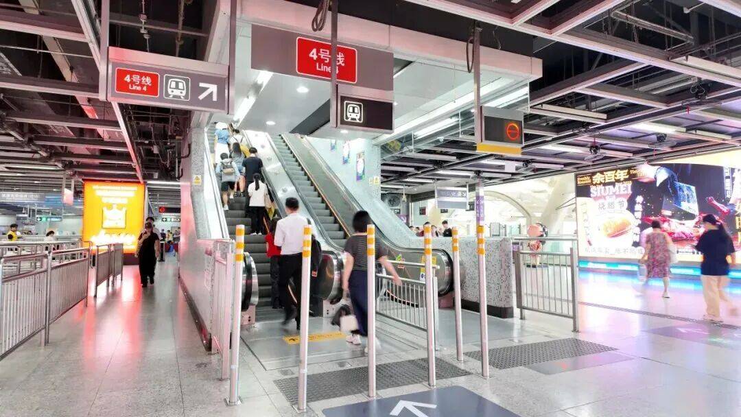 深圳北站凌晨返深被刷爆<strong></p>
<p>以太坊虚拟机</strong>!附近叫车超200人?别慌!公交地铁加班护送