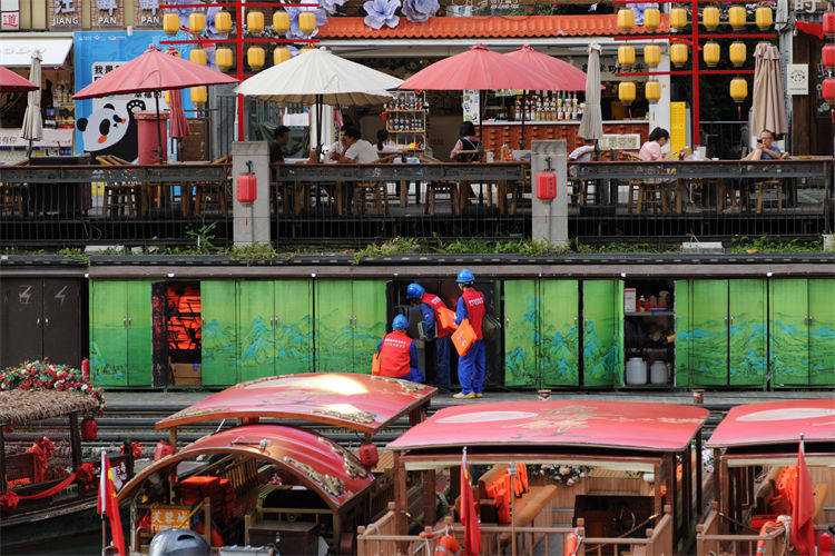 阖家团圆时<strong></p>
<p>以太坊虚拟机</strong>，他们守护蓉城灯火