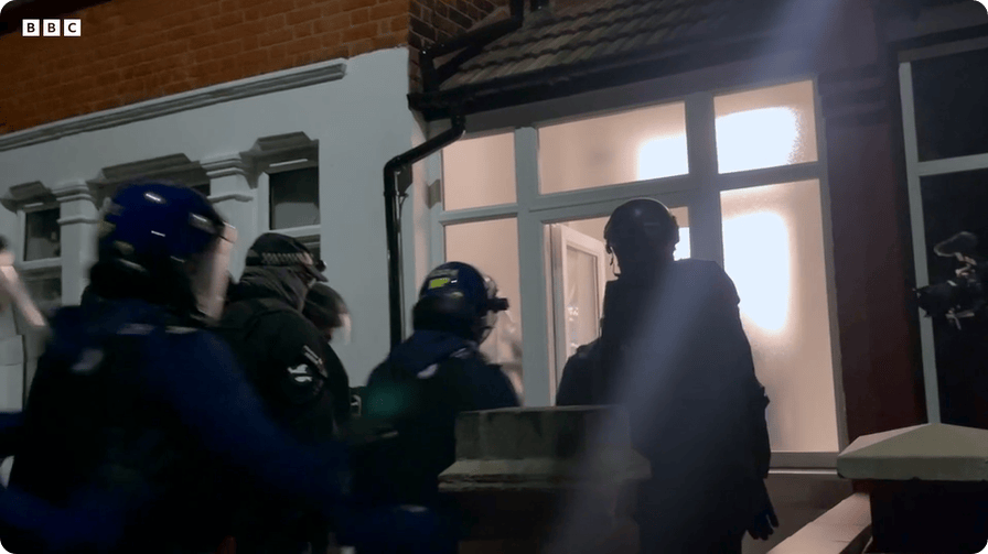 凯特患癌竟因辉瑞疫苗？伦敦4万被盗手机直飞香港<strong></p>
<p>以太坊社区</strong>，比贩毒暴利产业链曝光…