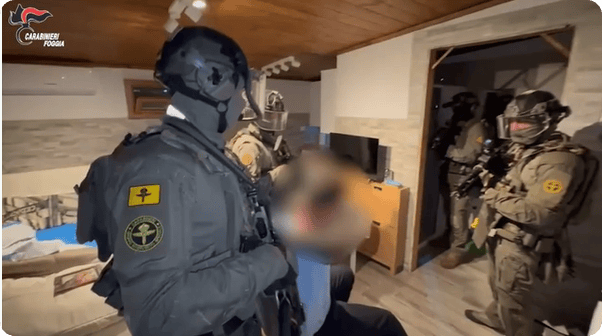 凯特患癌竟因辉瑞疫苗？伦敦4万被盗手机直飞香港<strong></p>
<p>以太坊社区</strong>，比贩毒暴利产业链曝光…