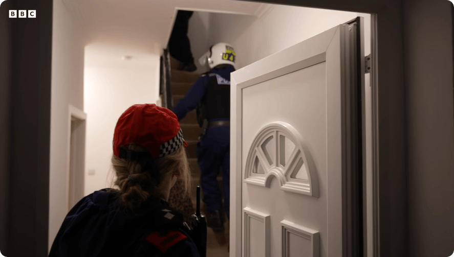 凯特患癌竟因辉瑞疫苗？伦敦4万被盗手机直飞香港<strong></p>
<p>以太坊社区</strong>，比贩毒暴利产业链曝光…