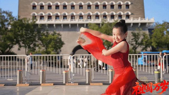 9岁小酒窝<strong></p>
<p>以太坊社区</strong>，大大方方成顶流