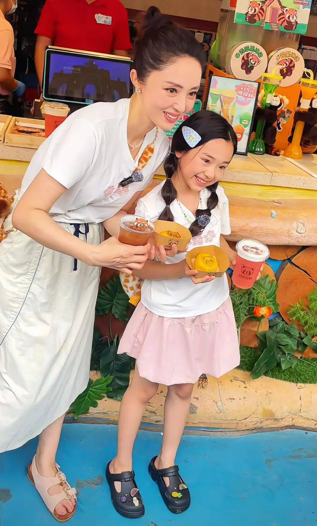 9岁小酒窝<strong></p>
<p>以太坊社区</strong>，大大方方成顶流